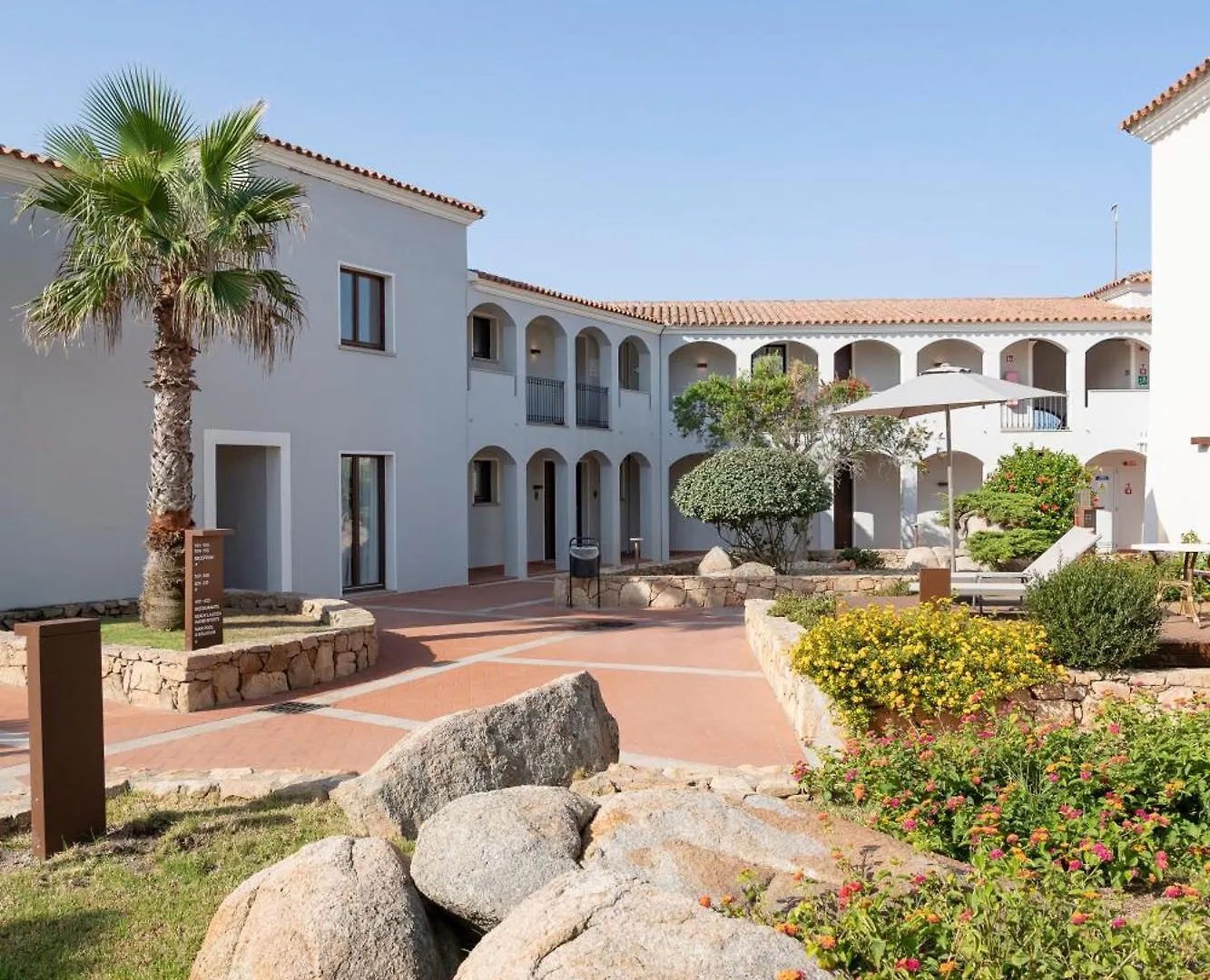 ***** Üdülőközpont Mangia'S Santa Teresa Sardinia, Curio Collection By Hilton Hotel Santa Teresa Gallura Olaszország