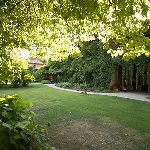 Farm stay Dei Melograni Gossolengo