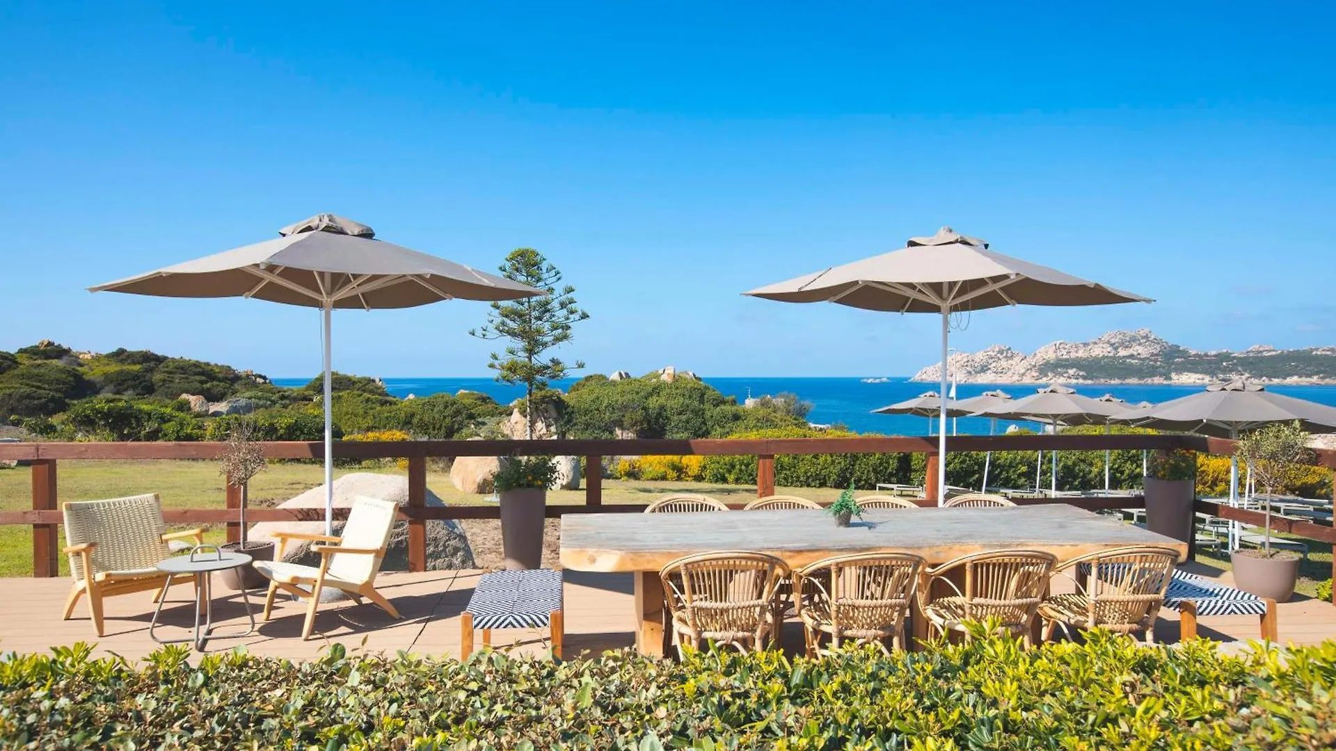Hotel Mangia'S Santa Teresa Sardinia, Curio Collection By Hilton Santa Teresa Gallura Rezort